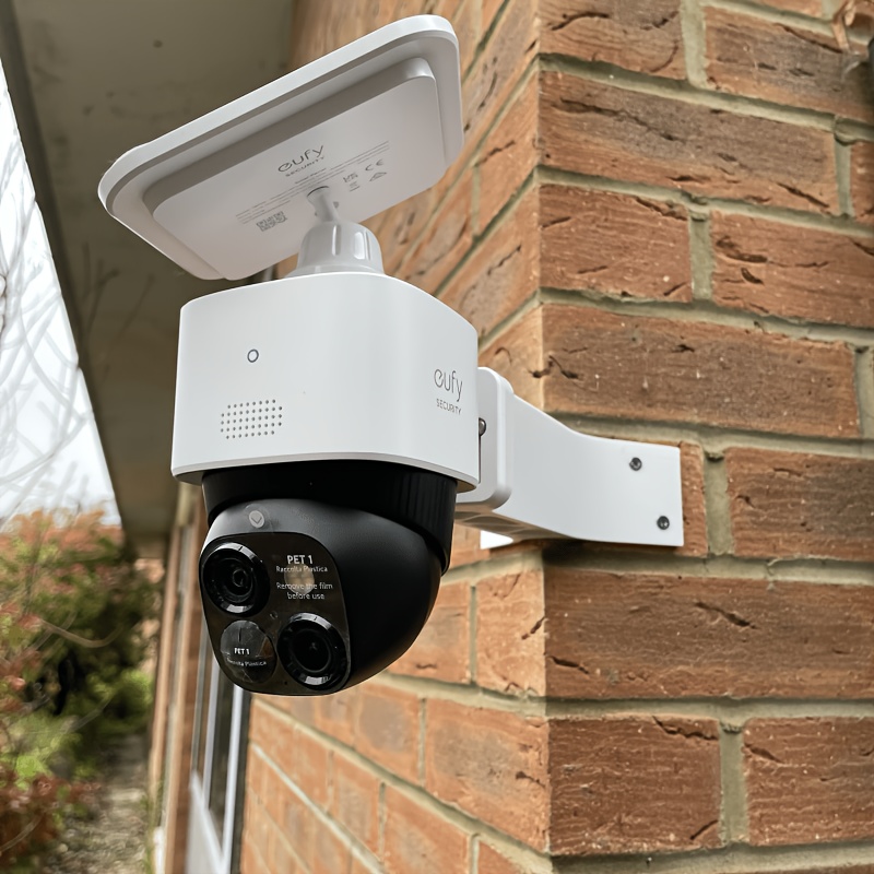 Caméra autonome Eufy S340 blan - Eufy Camera E220 avis et prix